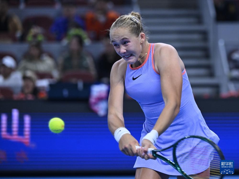 但也让自己 但也让自己