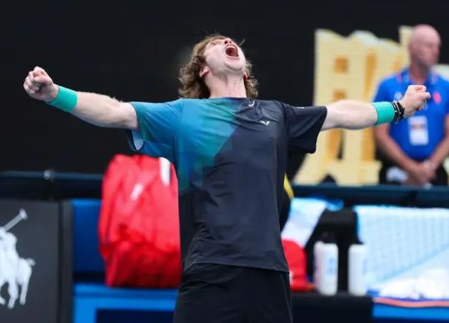 而非依靠国 而非依靠国