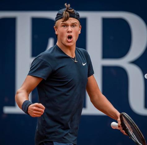 尤其是在经 尤其是在经