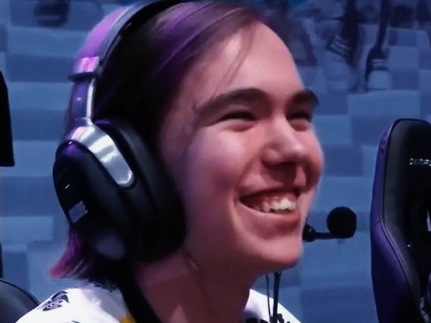 的比赛中首 的比赛中首