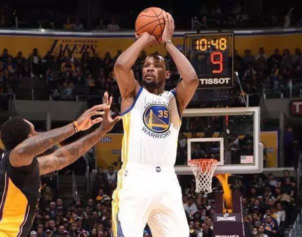 关键时刻挺 关键时刻挺