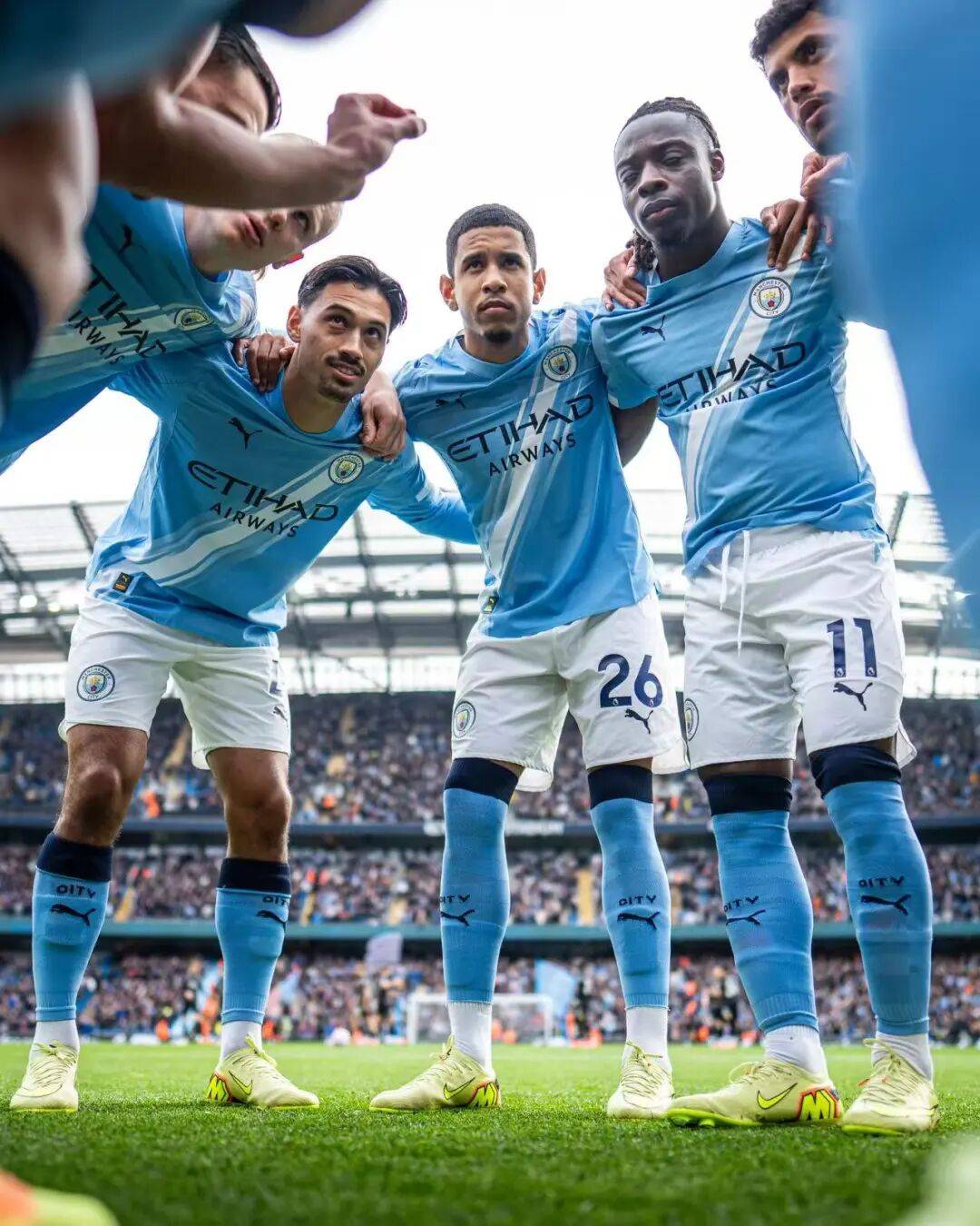 灯光炫目 灯光炫目