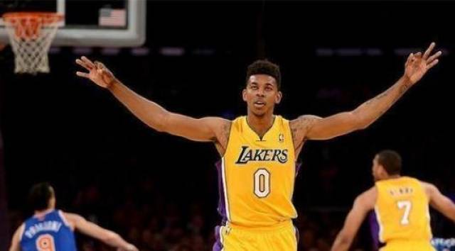 率与弱侧威 率与弱侧威